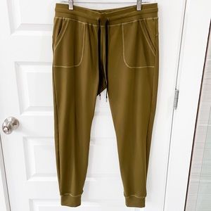 Zyia Active Olive Unwind Joggers